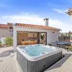 Kunfin Zadarvillas ヴィラ ビビニェ