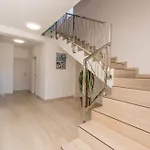 ヴィラ Kunfin Zadarvillas *