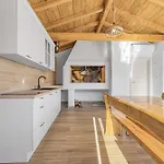 ヴィラ Kunfin Zadarvillas ビビニェ