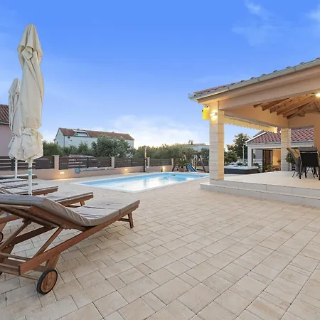 Villa Kunfin Zadarvillas