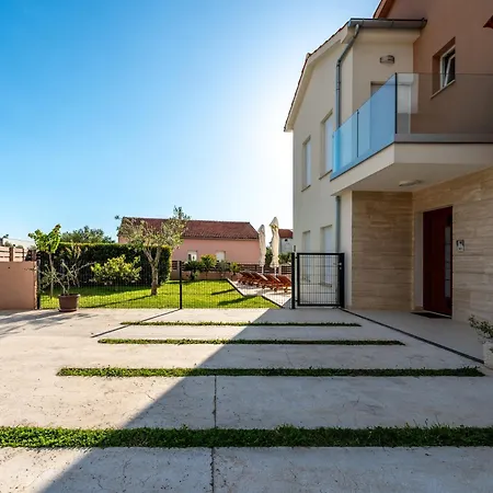 Villa Kunfin Zadarvillas