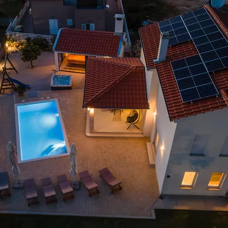 Villa Kunfin Zadarvillas *