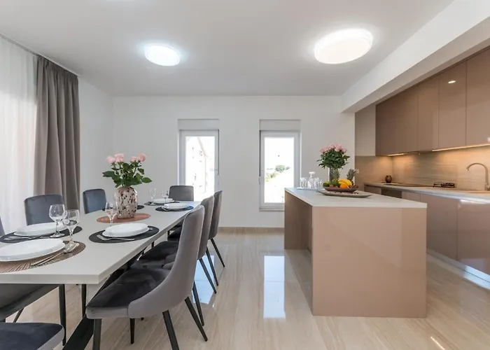 Вилла Kunfin Zadarvillas
