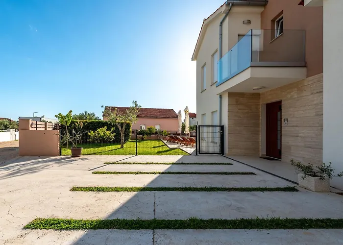 Вилла Kunfin Zadarvillas