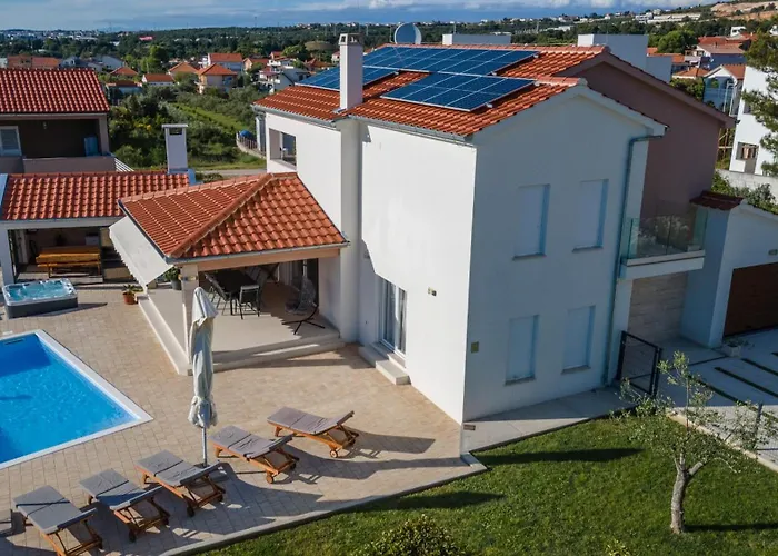 Вилла Kunfin Zadarvillas