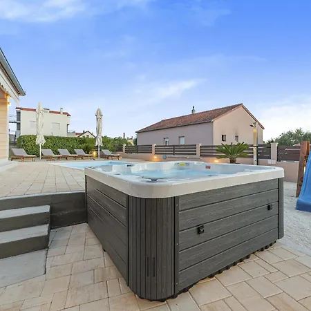 Villa Kunfin Zadarvillas *
