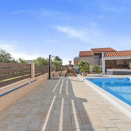 Villa Kunfin Zadarvillas *