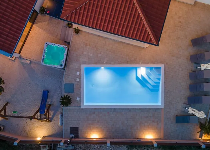 Kunfin Zadarvillas * Bibinje